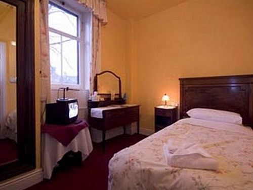 Station Hotel Пенріт Екстер'єр фото